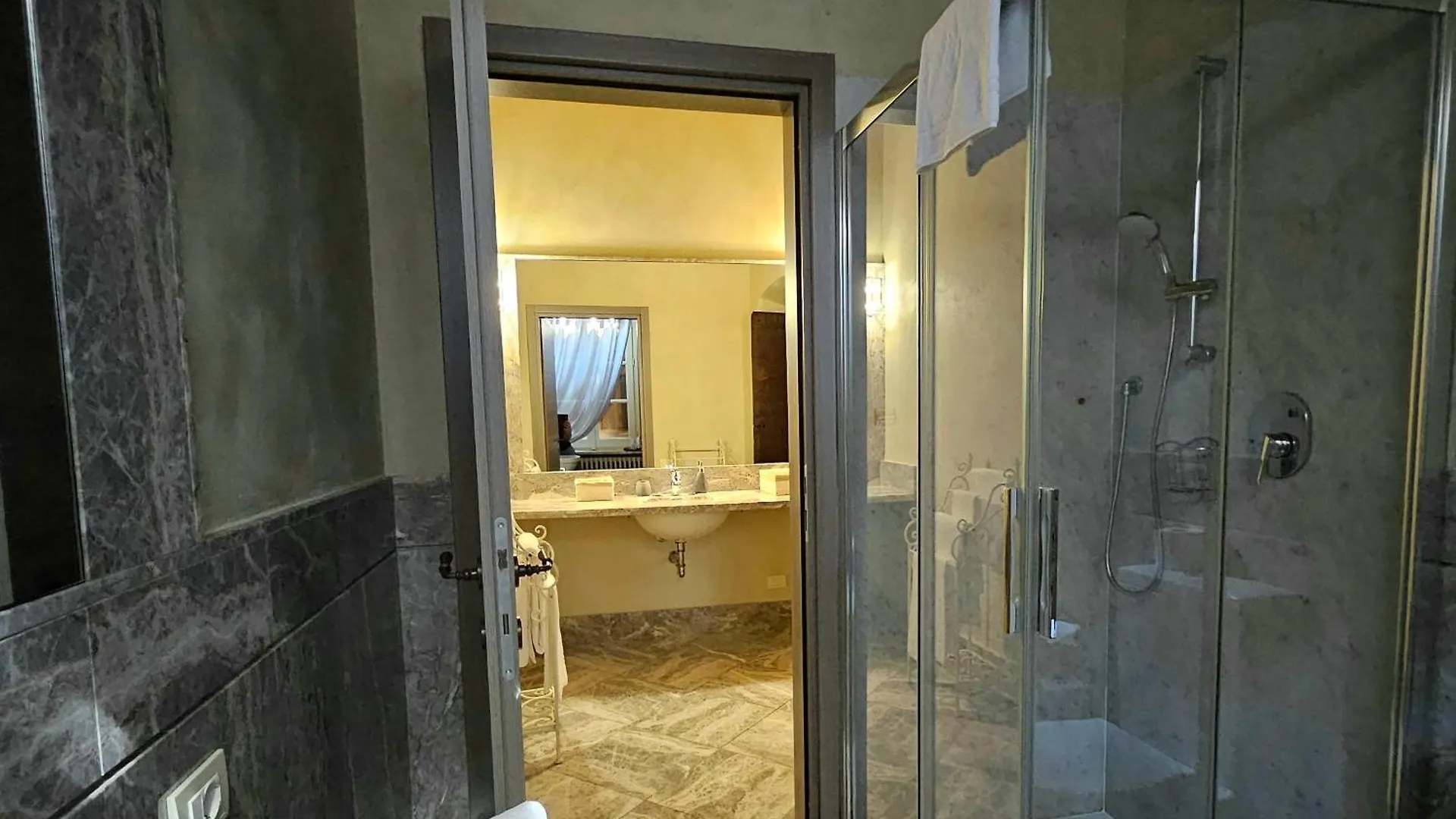 B&B Dimora Delle Donnole Bergamo Alta 3*,